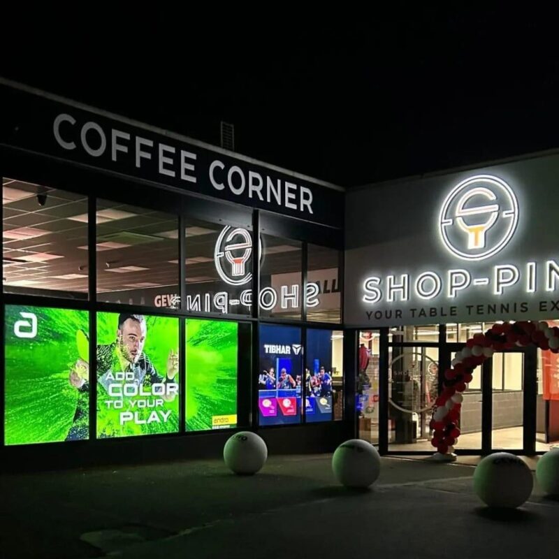 Enseigne publicitaire lumineuse LED